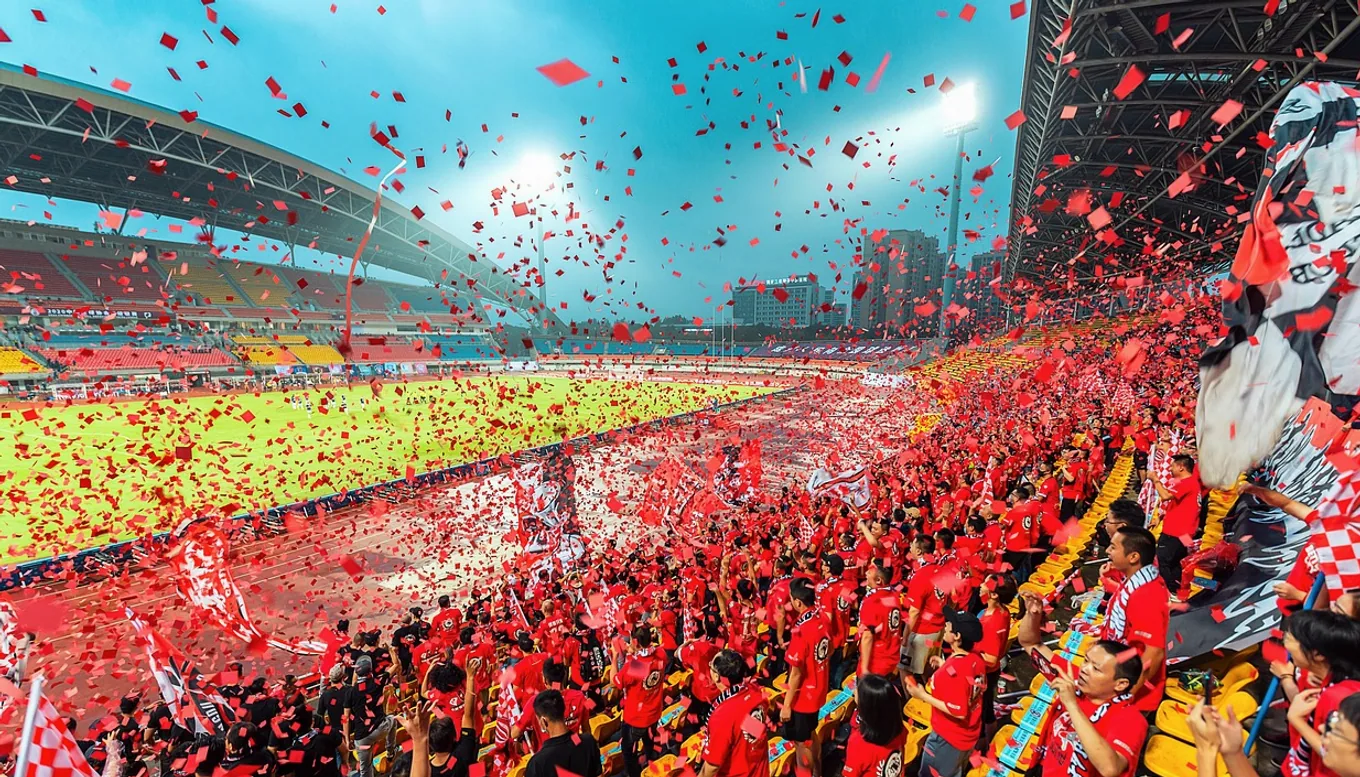 Chengdu, football and crowd