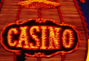Are Slots In Online Casinos More Lucrative Than Those In Land-Based Casinos?